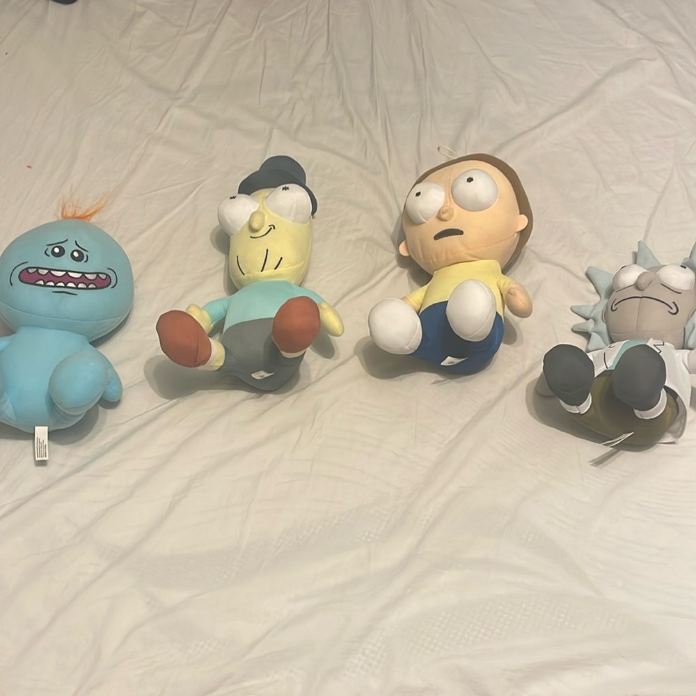 4 Rick and Morty plushies